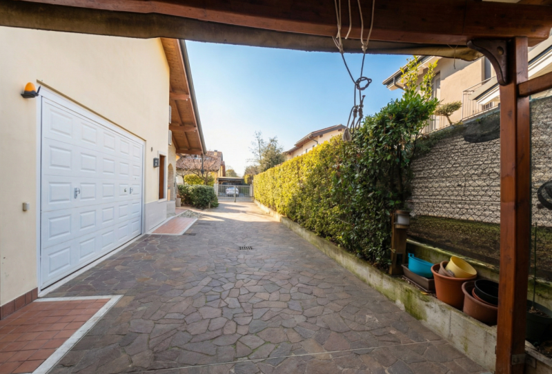 VICENZA: Nel cuore della zona di Casale, in quartiere elegante e di sole abitazioni unifamiliari,...