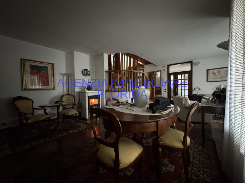 Villa singola situata nel cuore di Camposampiero, una delle località più ricercate della provinci...