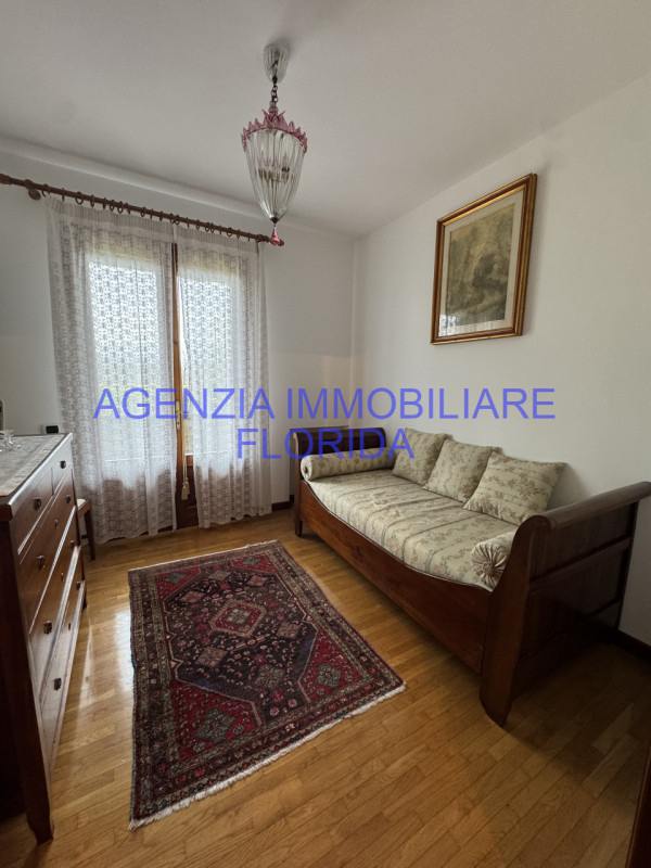 Villa singola situata nel cuore di Camposampiero, una delle località più ricercate della provinci...