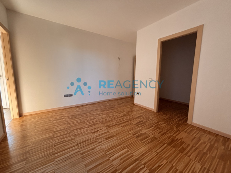 SIETE UNA FAMIGLIA ALLA RICERCA DI UNA NUOVA CASA GRANDE, CON I COMFORT DEL NUOVO e DISPONIBILE D...