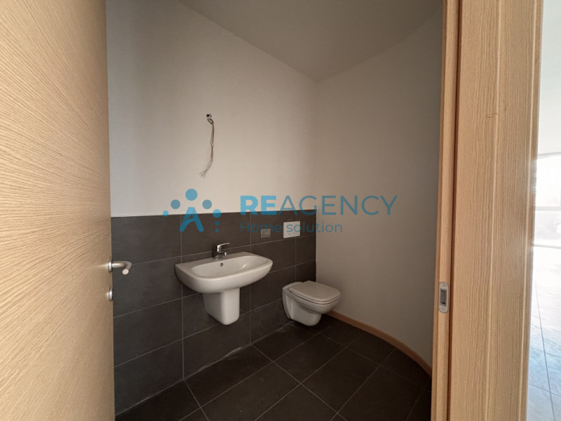 SIETE UNA FAMIGLIA ALLA RICERCA DI UNA NUOVA CASA GRANDE, CON I COMFORT DEL NUOVO e DISPONIBILE D...