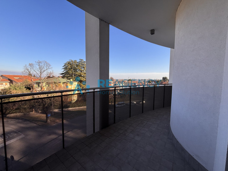 SIETE UNA FAMIGLIA ALLA RICERCA DI UNA NUOVA CASA GRANDE, CON I COMFORT DEL NUOVO e DISPONIBILE D...