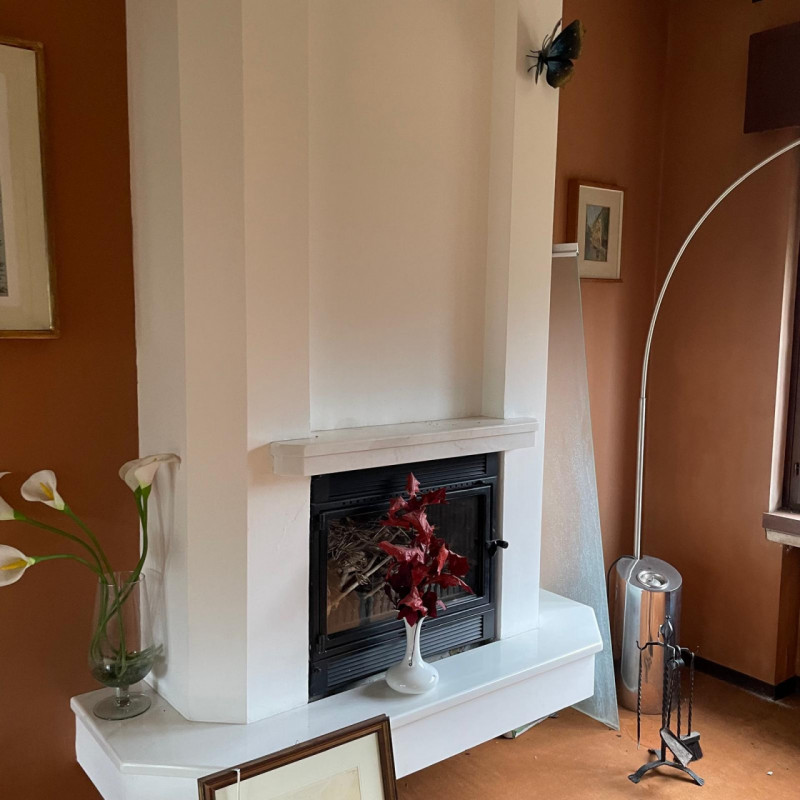 IN ESCLUSIVA 
Scopri questa straordinaria opportunità di acquisto nel rinomato quartiere dei lagh...