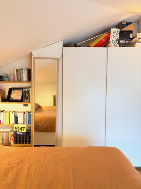 Centralissimo appartamento  a due passi dalla Chiesa di Madonna Pellegrina, posto all'ultimo pian...