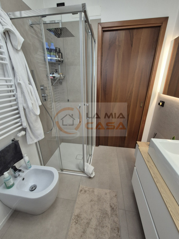 IL PRESENTE ANNUNCIO E' RIVOLTO SOLO A PERSONE CHE NECESSITANO DI UN CONTRATTO DI TIPO TRANSITORI...