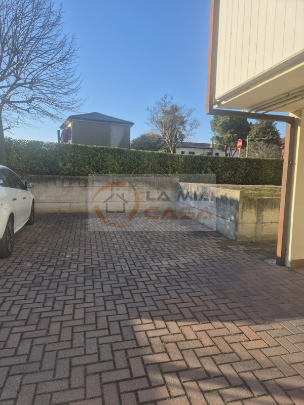 IL PRESENTE ANNUNCIO E' RIVOLTO SOLO A PERSONE CHE NECESSITANO DI UN CONTRATTO DI TIPO TRANSITORI...