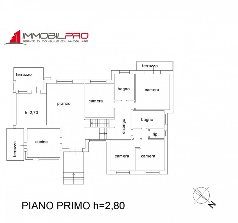 Fantastica villa singola di oltre 480 m² su un lotto di circa 2.000 m² in posizione tranquilla a ...
