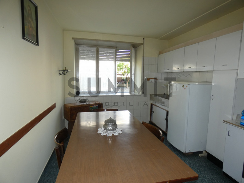 SCHIO - Periferia: CASA INDIPENDENTE terra cielo libera su tra lati con terreno di pertinenza. Cl...