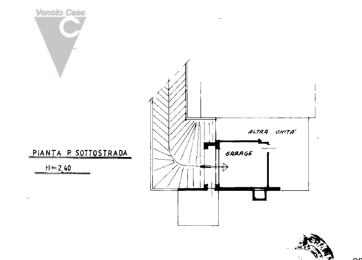 PERAROLO - BIFAMILIARE INTERA
In tranquillo quartiere residenziale, comodo ai principali collegam...