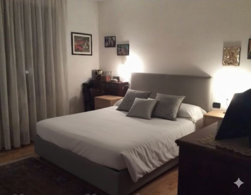 In una delle zone più richieste della città, proponiamo un ampio tricamere di circa 120 mq commer...