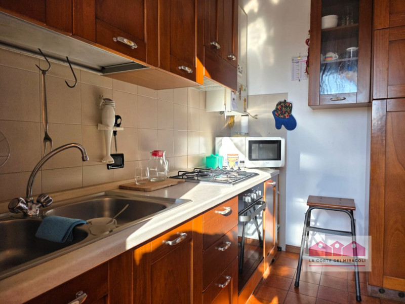 IMMOBILE A REDDITO - CREAZZO: SECONDO E ULTIMO PIANO, INGRESSO, SOGGIORNO, CUCINOTTO, TERRAZZO, D...