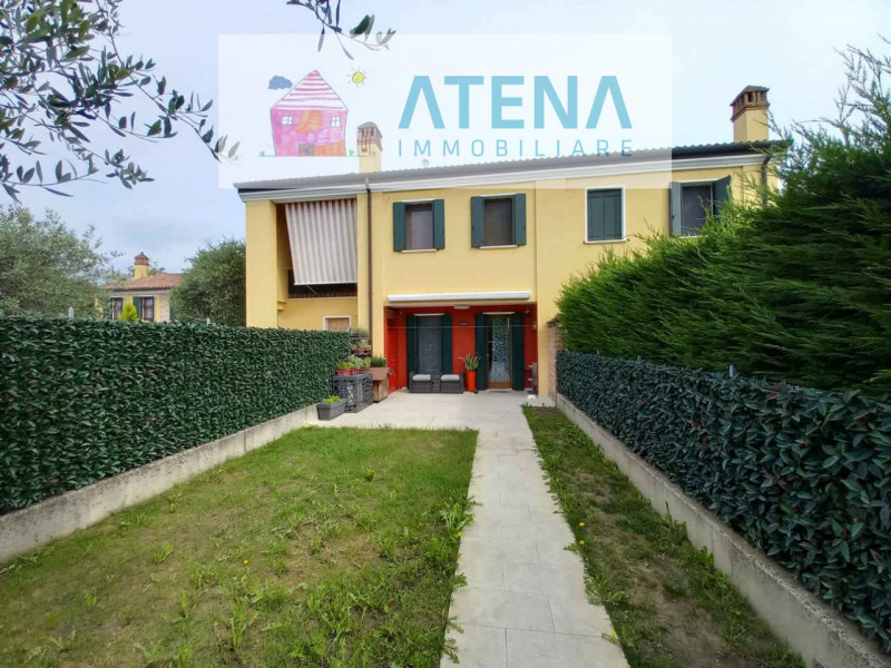 rif. 25669

VILLAFRANCA/LIMENA – TAGGÌ DI SOPRA

In posizione tranquilla e riservata, all’interno...