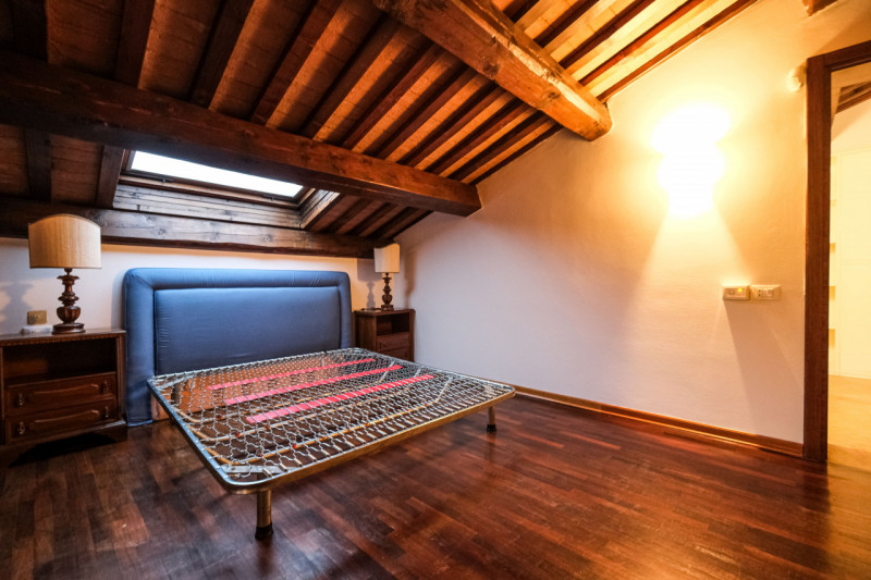 In una delle zone più suggestive e ricercate del centro di Vicenza, a pochi passi da Ponte degli ...