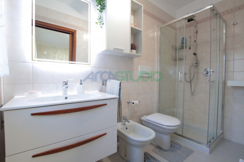 Bolzano Vicentino: se stai cercando un appartamento tricamere ampio e luminoso e COMPLETAMENTE AR...