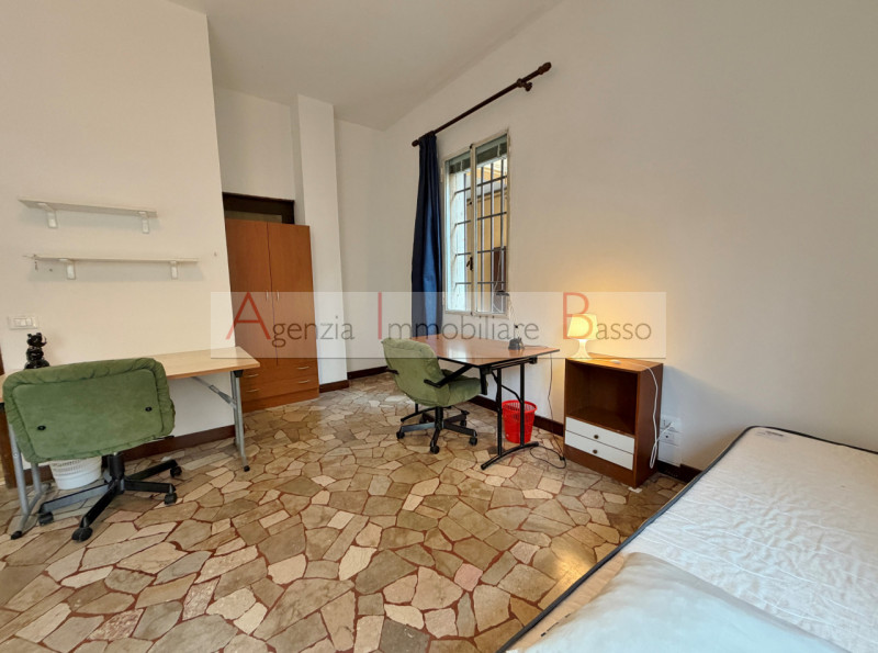 PADOVA - VIA GABELLI - OSPEDALE CIVILE. Affittasi appartamento PERFETTO PER SPECIALIZZANDI O PERS...