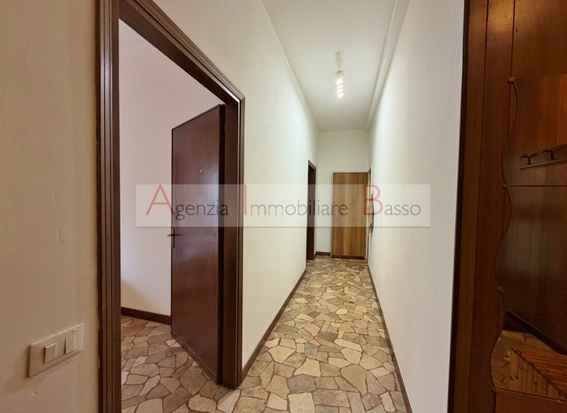 PADOVA - VIA GABELLI - OSPEDALE CIVILE. Affittasi appartamento PERFETTO PER SPECIALIZZANDI O PERS...