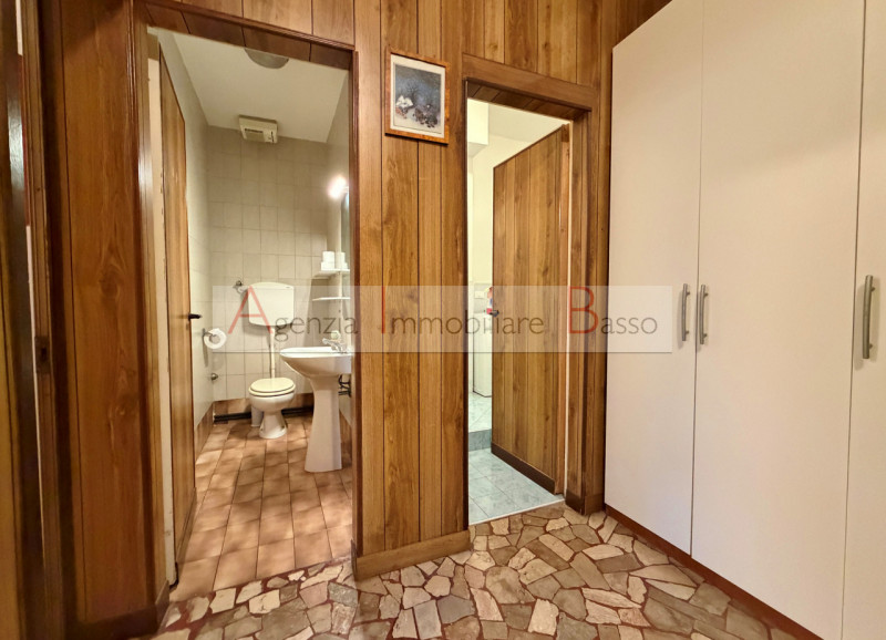 PADOVA - VIA GABELLI - OSPEDALE CIVILE. Affittasi appartamento PERFETTO PER SPECIALIZZANDI O PERS...