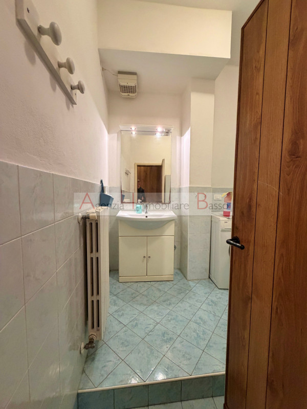 PADOVA - VIA GABELLI - OSPEDALE CIVILE. Affittasi appartamento PERFETTO PER SPECIALIZZANDI O PERS...