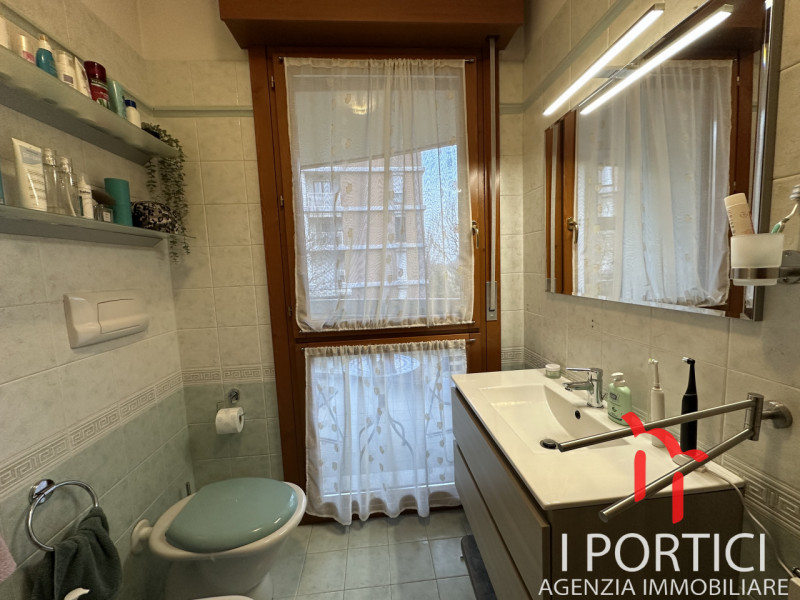 Mogliano Veneto – Via Benetton

In Via Benetton, a Mogliano Veneto, proponiamo in vendita apparta...