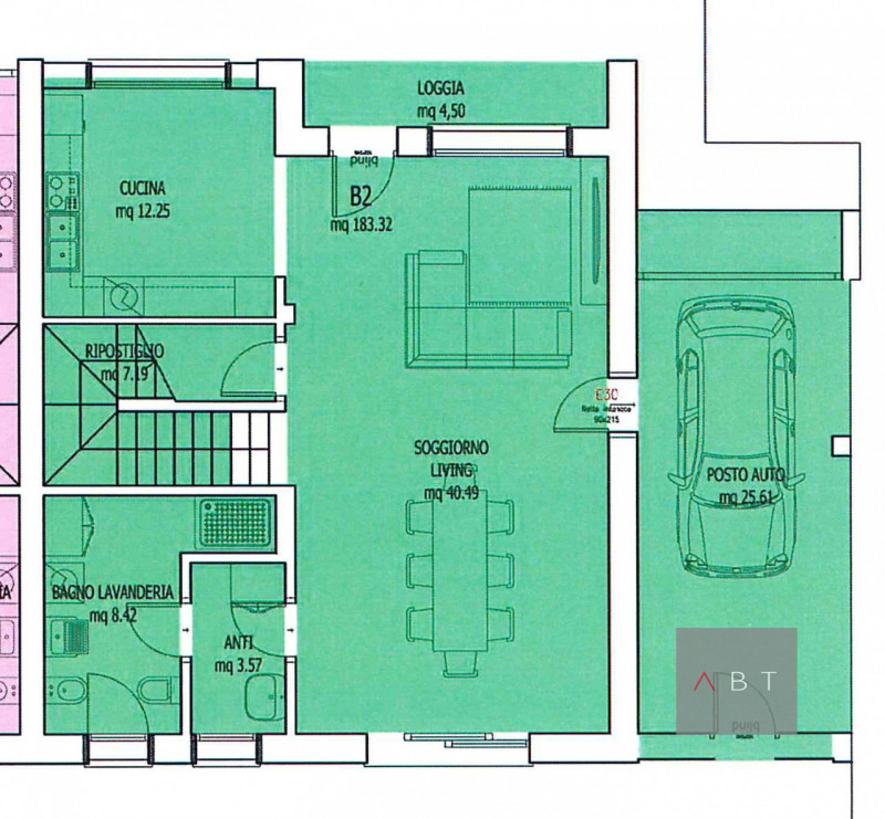Porzione di bifaigliare e composta di: ingresso, soggiorno di 40 mq, cucina, quattro camere, tre ...