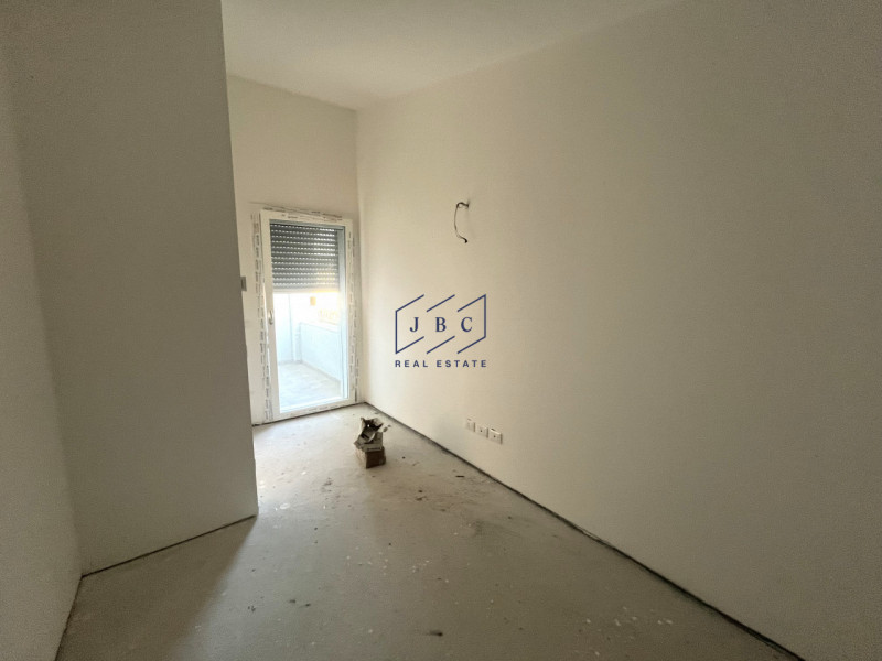 CESSALTO - (TV)
In una posizione strategica, a meno di un chilometro dal casello autostradale e n...