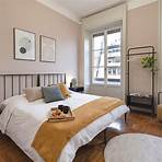 fermata del tram san gregorio magno ,camere singole e doppie, con bagno e zona giorno in comune  ...