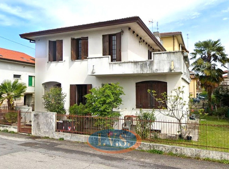 Padova Zona Porta Trento (PD): In tranquillo contesto residenziale, frequentato unicamente dagli ...