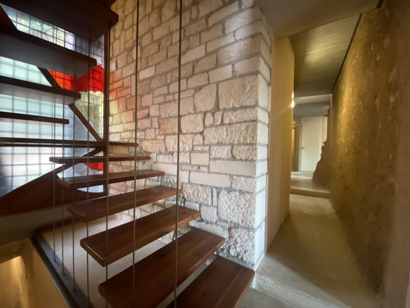 Villa singola Parco 6000mq Fotovoltaico e accumulo, Tetto nuovo , vista straordinaria sulla città...