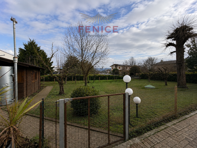 Nel cuore della campagna trevigiana, a Falzè di Piave, tranquilla frazione del Comune di Sernagli...