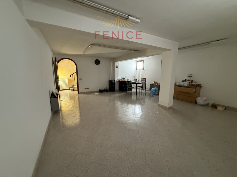 Nel cuore della campagna trevigiana, a Falzè di Piave, tranquilla frazione del Comune di Sernagli...