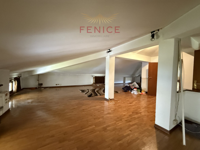 Nel cuore della campagna trevigiana, a Falzè di Piave, tranquilla frazione del Comune di Sernagli...