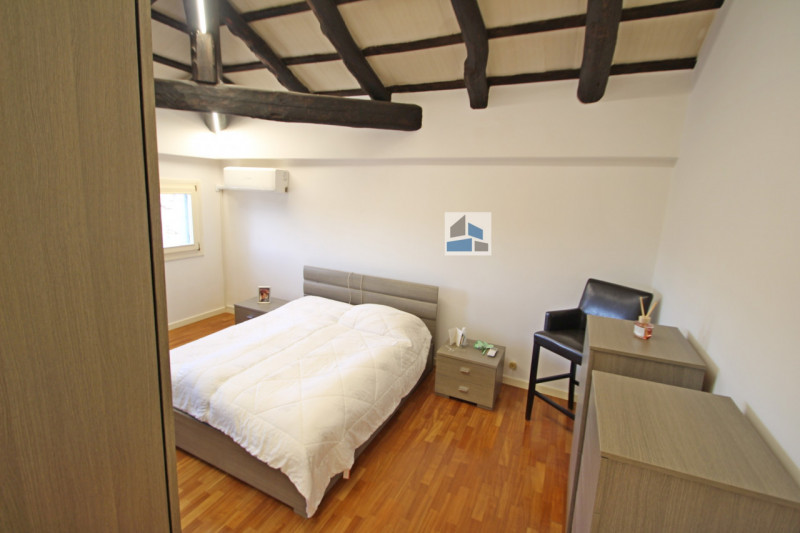 SAN DONO - Posizionato in centro paese, proponiamo elegante appartamento al secondo piano, dispon...