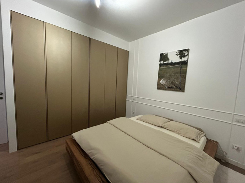 VILLAGGIO MONTE GRAPPA

Inserito in una zona comoda a tutti i principali servizi della città.

DE...