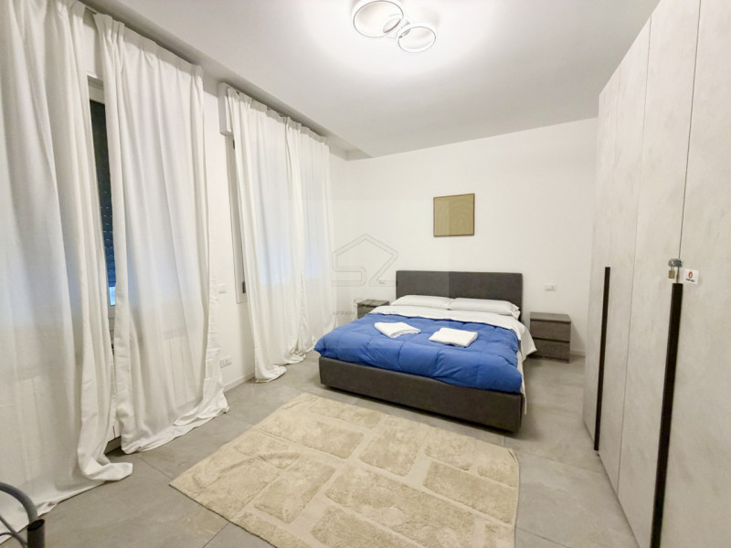 VICENZA CENTRO - ZONA UNIVERSITARIA 

 Appartamento in sole 2 unità, senza spese condominiali, 4 ...