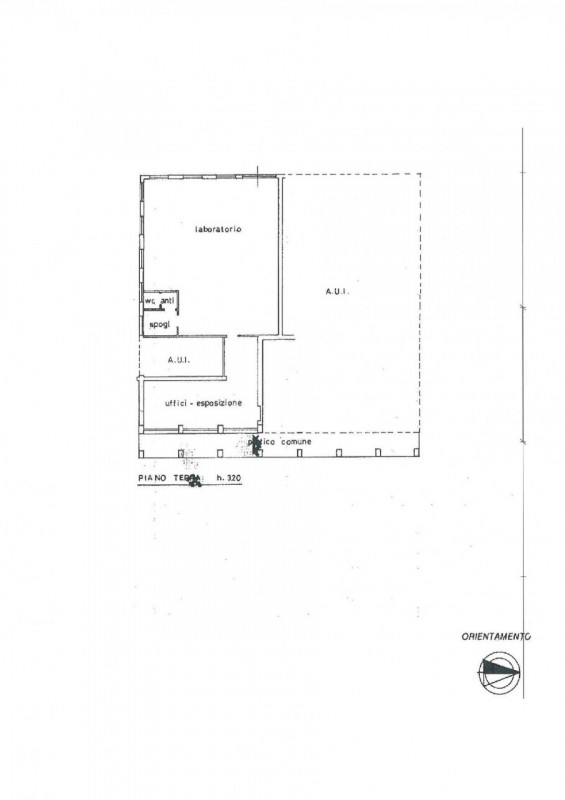 Scopri un'opportunità imperdibile con questo interessante capannone-laboratorio situato nel cuore...