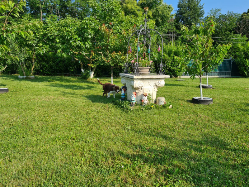 In esclusiva la vendita di un terreno edificabile residenziale unico nel suo genere, situato nell...