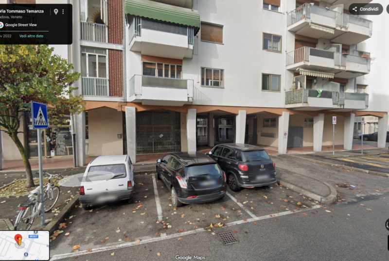 ASTA IMMOBILIARE - PADOVA quartiere ARCELLA/SAN CARLO, via Temanza Tommaso, NEGOZIO al piano terr...