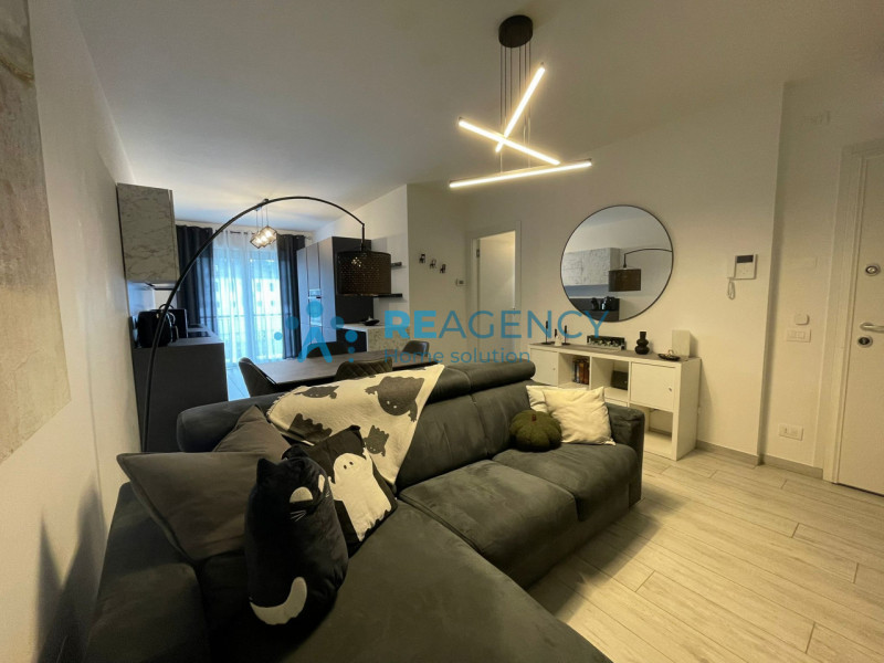 In una delle zone più richieste di Altavilla Vicentina, proponiamo in vendita un raffinato appart...