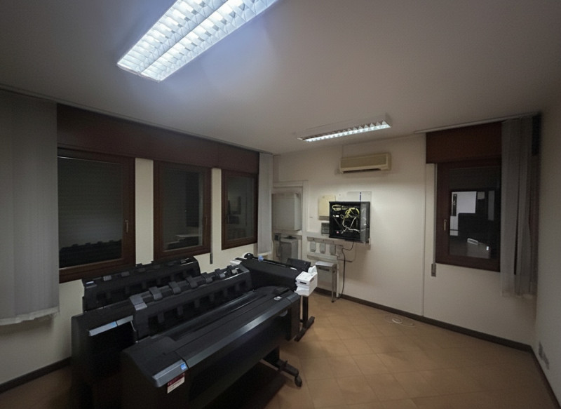 Nel cuore della zona industriale di Rubano prende forma un immobile pensato per aziende che vogli...