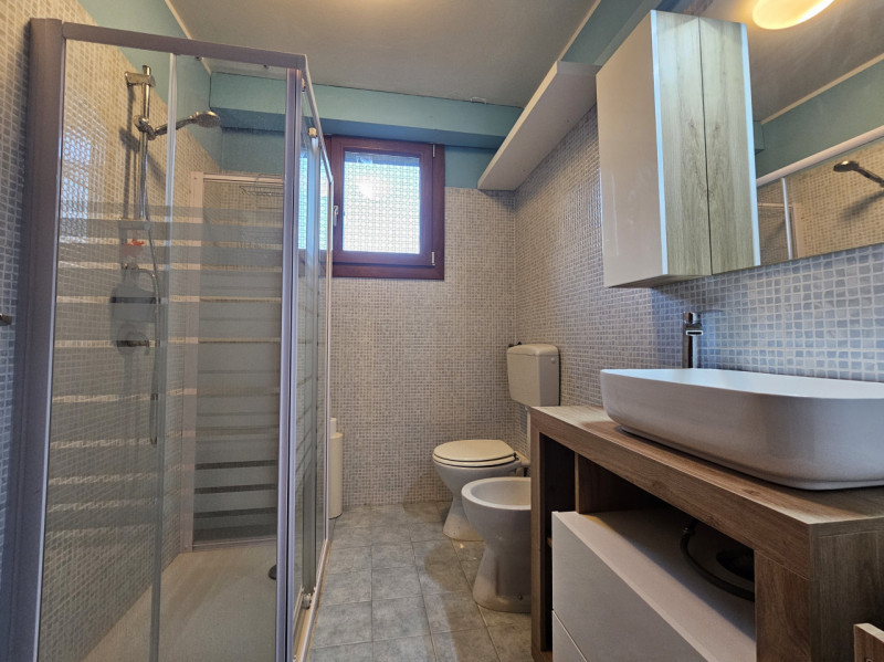 APD450 - Madonna Pellegrina: Situato nel cuore del quartiere, questo affascinante appartamento di...