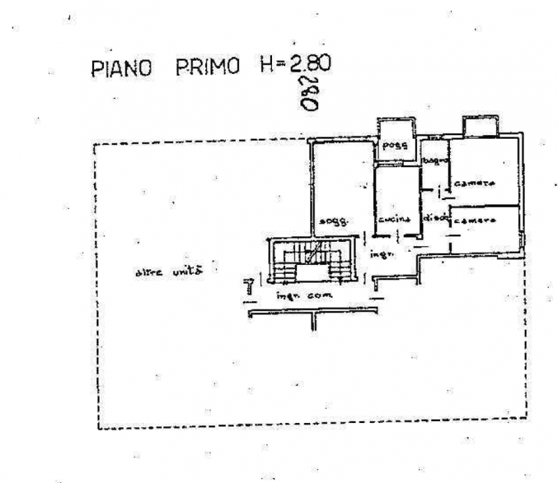 In contesto residenziale tranquillo, all’interno di una via chiusa, proponiamo appartamento al pr...