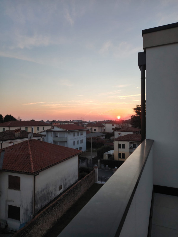 Ultimo attico disponibile! Splendido, con tutti i comfort possibili. Luminoso, curati e ben proge...