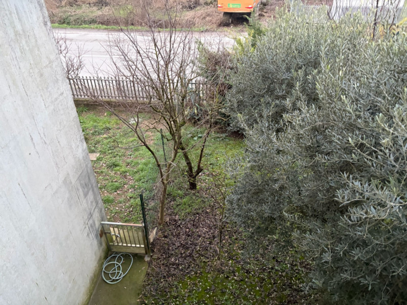 Nel cuore di Pojana Maggiore, in tranquillo quartiere residenziale situato in una strada chiusa e...