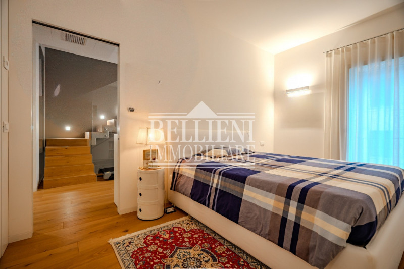 SANTA LUCIA - In posizione semicentrale, a ridosso delle mura di Porta Santa Lucia, proponiamo un...