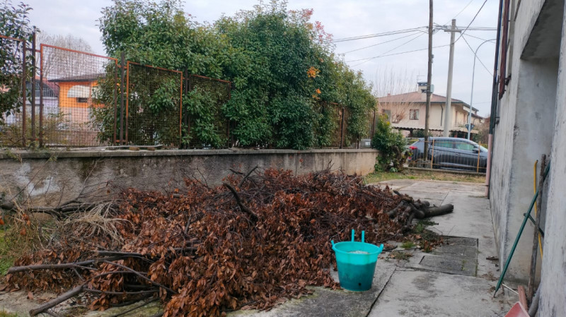 A soli cinque minuti dall’ospedale di Montecchio Maggiore, in posizione centrale e comoda a tutti...