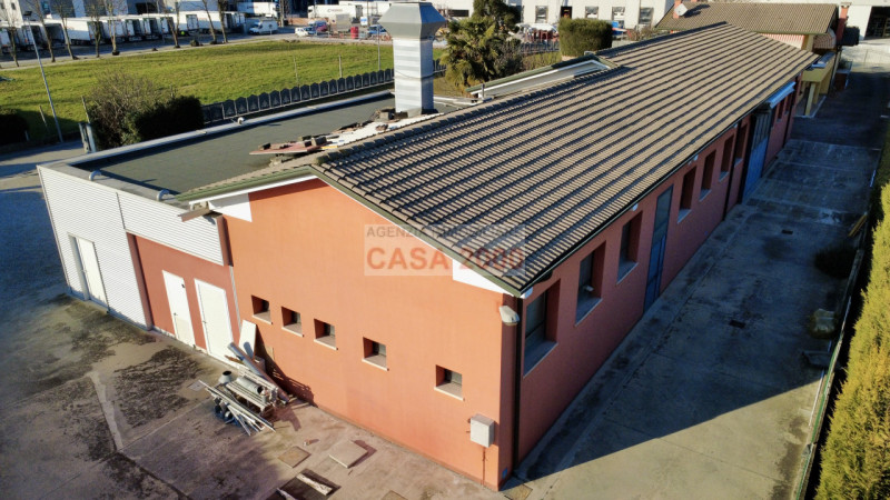 --- annuncio pubblicato con GESTIONALEIMMOBILIARE.it