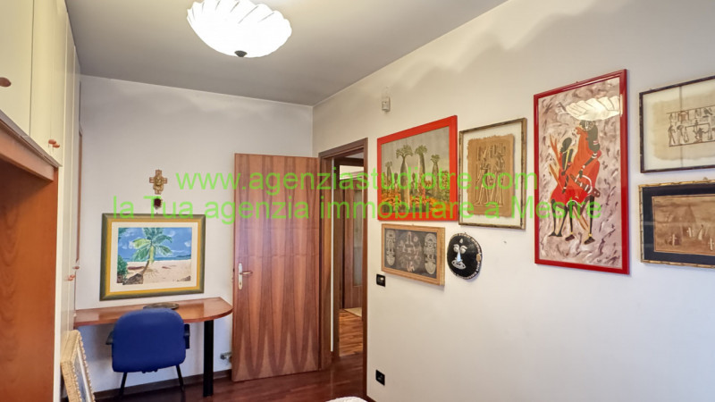 Proponiamo in esclusiva condivisa, nel cuore di Mogliano Veneto – zona via Roma, un raffinato app...