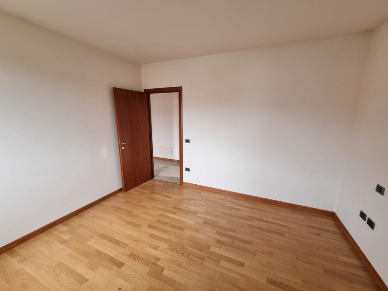 Lozzo Atestino (PD) a due passi dalla piazza principale del Paese, proponiamo in Locazione Appart...