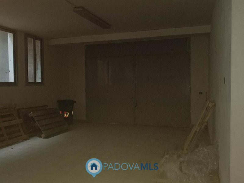 Immobile in esclusiva al Gruppo Padova MLS
In una zona facilmente raggiungibile e con facilità di...