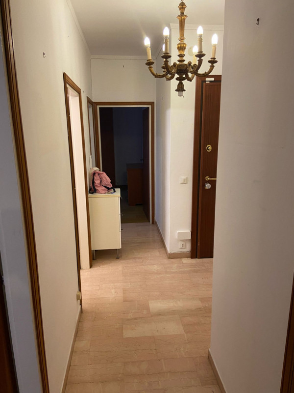 VENEZIA - STAZIONE: CLASSE ENERGETICA F - EPgl,nren  153,80 KWh/mq anno. 
Vicinissimo alla Stazio...